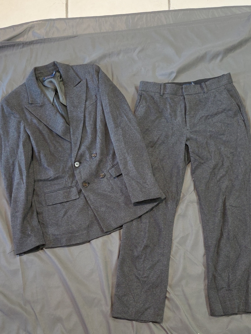 Sz 4 - Ralph Lauren Charcoal Flannel Double-Breasted Suit Jacket and Pants